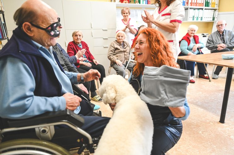 Lidl a canisterapia v domove seniorov Klas v meste Vrbové