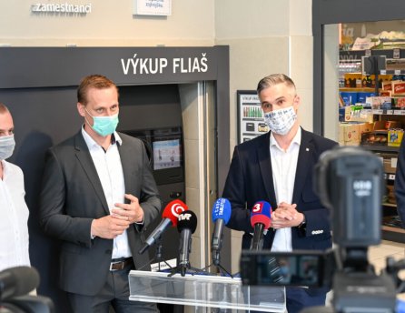 Slávnostné otvorenie projektu "Bude z toho haluz" v ružinovskej predajni Lidl