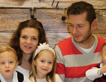 Oliverko a Tomáško s&nbsp;rodičmi