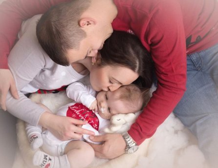 Janík so svojimi rodičmi sú od začiatku v&nbsp;dobrých rukách